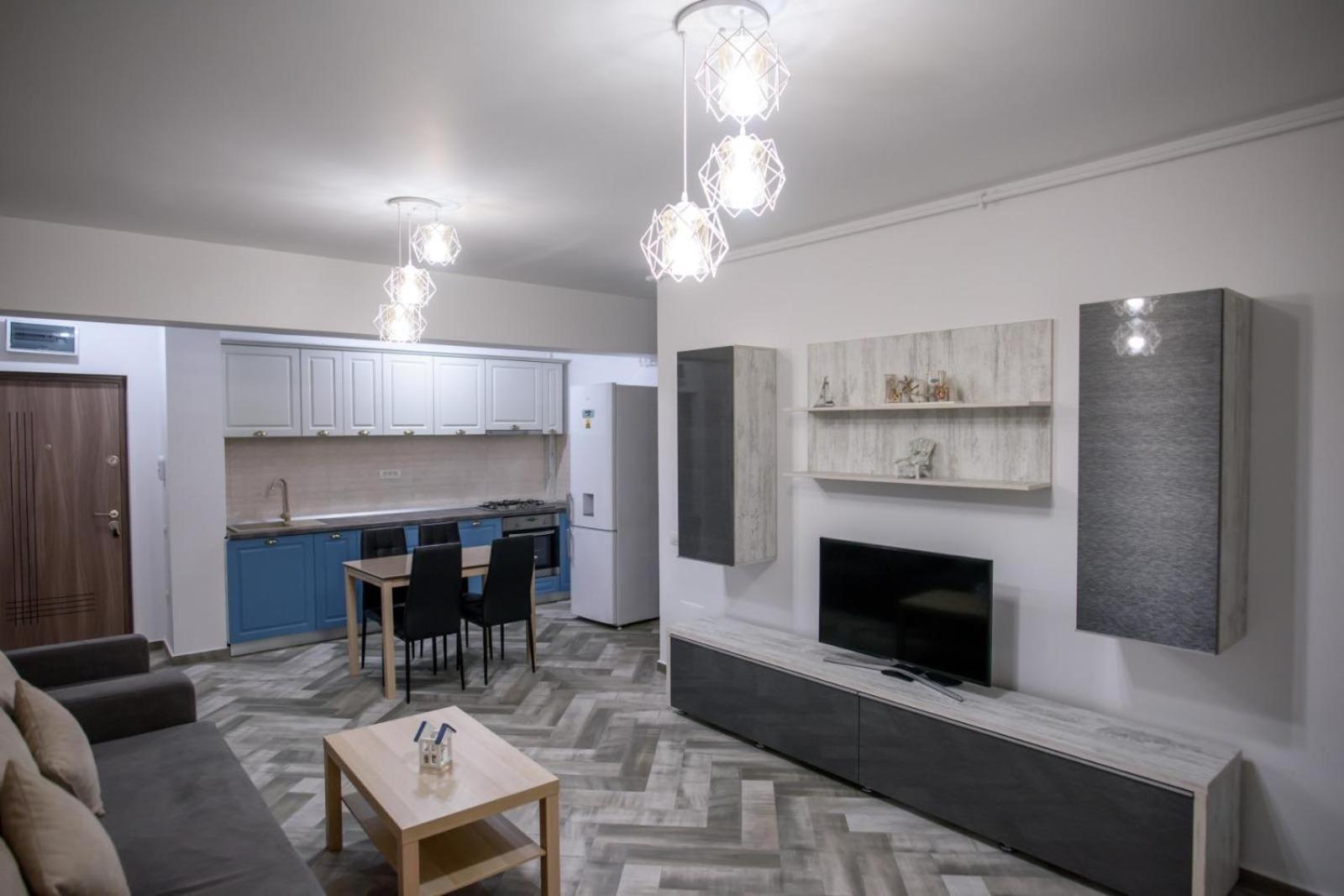 Sophia 2 & Moonlight Apartaments 마마이아 외부 사진